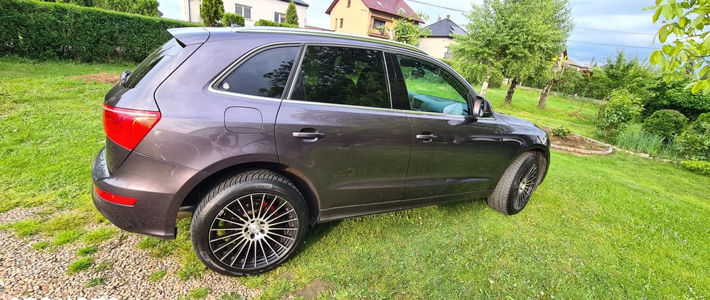 Audi Q5 cena 66000 przebieg: 224000, rok produkcji 2012 z Kęty małe 92